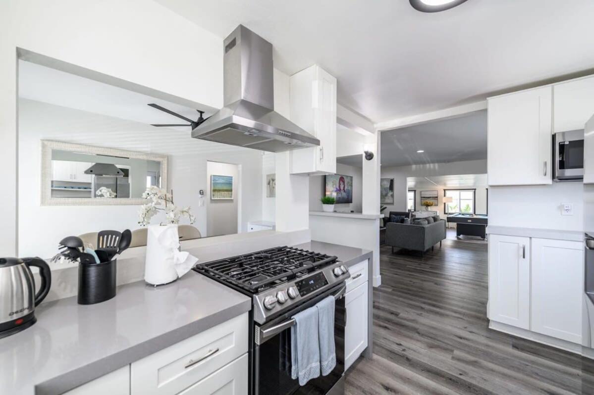 Spacious Disneyland 5 Bedroom 4 Bath House With Game Villa Anaheim